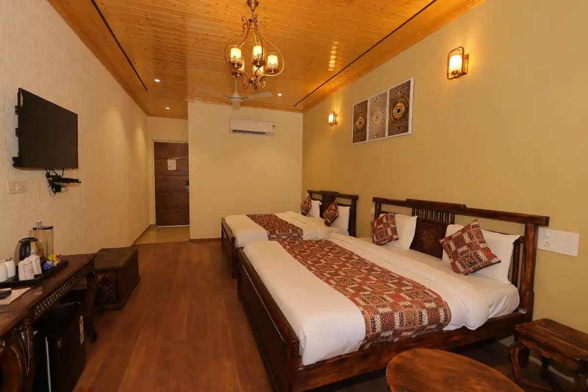 Royal Cottage Ganges view